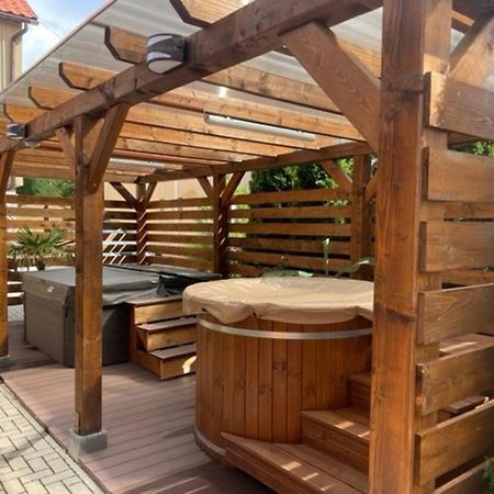 Oeskarszt Apartman Urkut Esterno foto